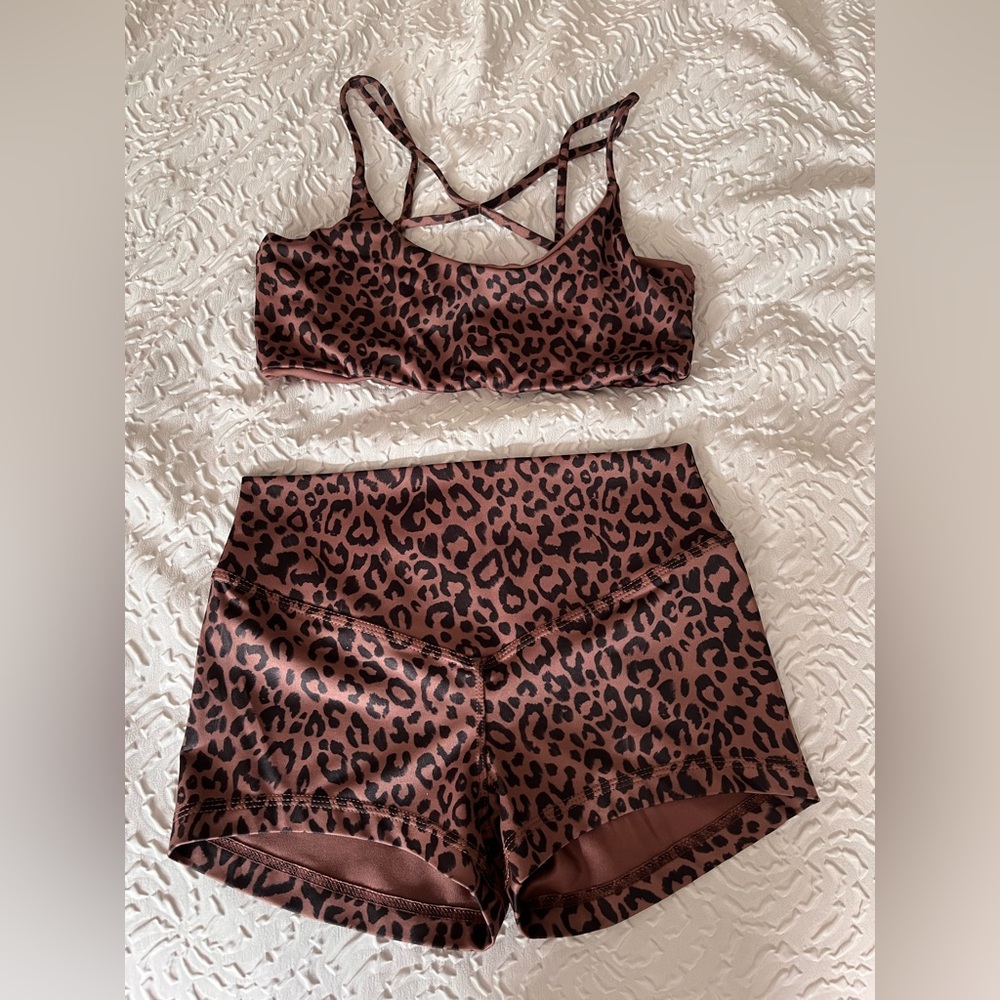 Olympia Active Wear Brown Leopard Print Bra & Booty Shorts Size S